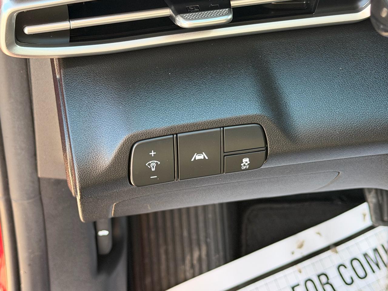 Hyundai Elantra SEL 2023