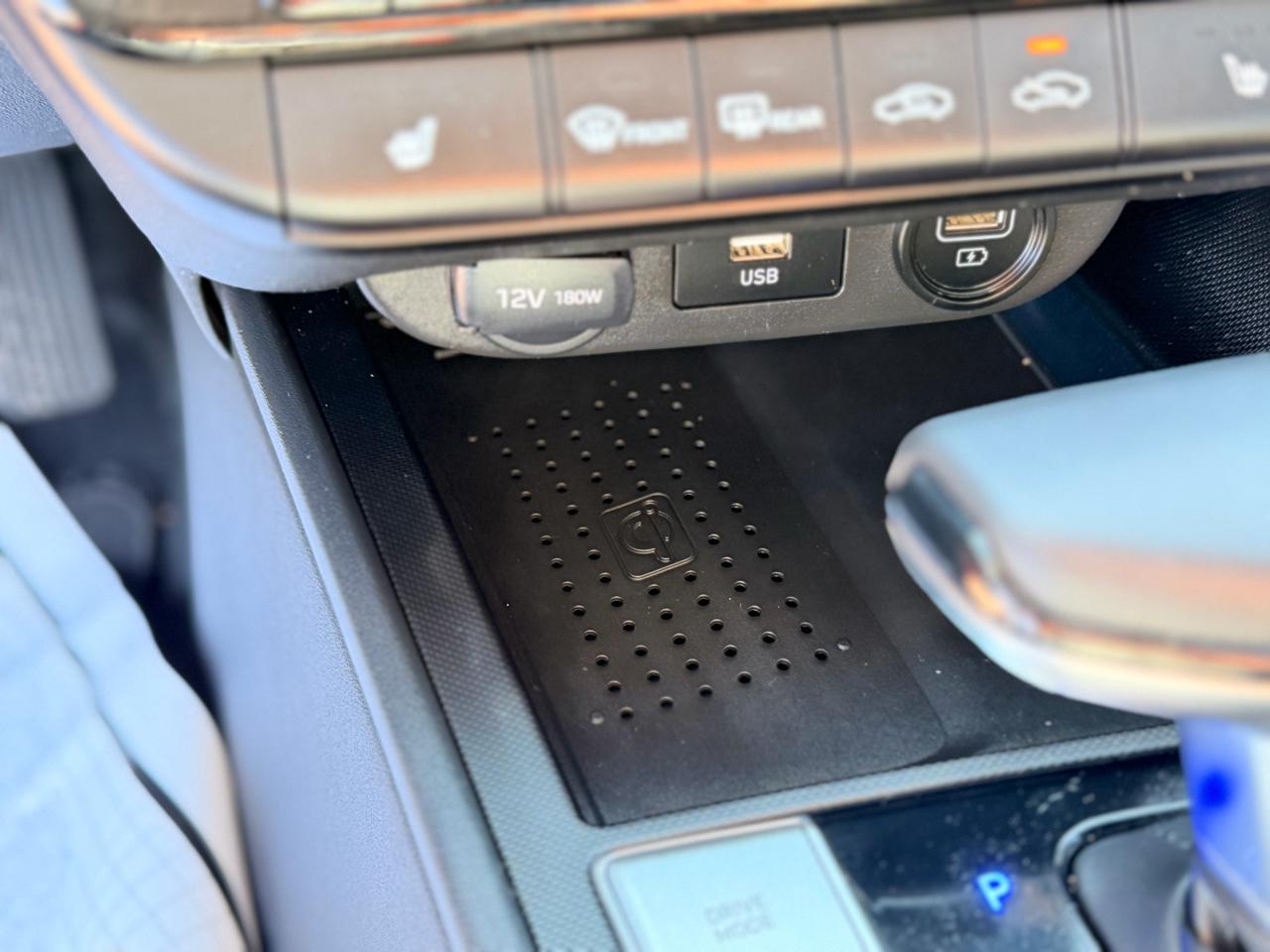 Hyundai Elantra SEL 2023