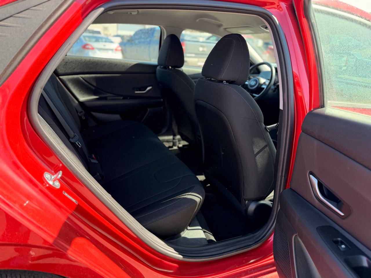 Hyundai Elantra SEL 2023