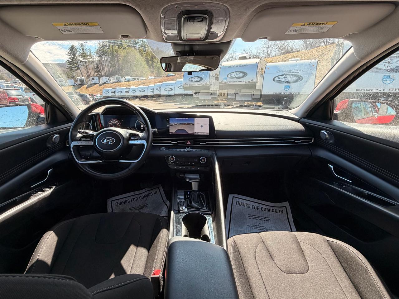 Hyundai Elantra SEL 2023