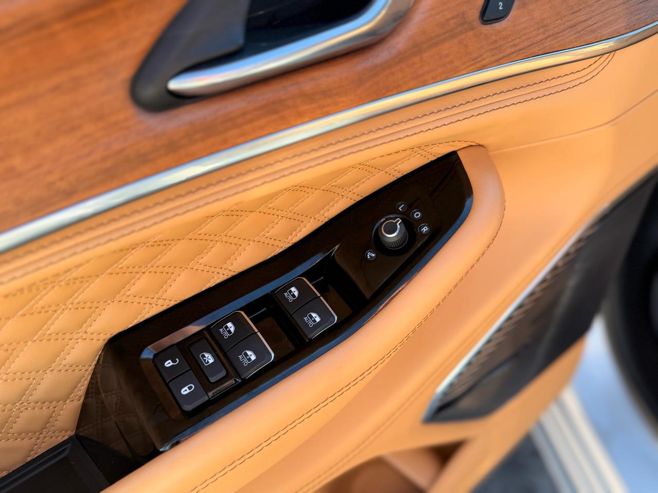 Jeep Grand Cherokee Summit 4WD 2025