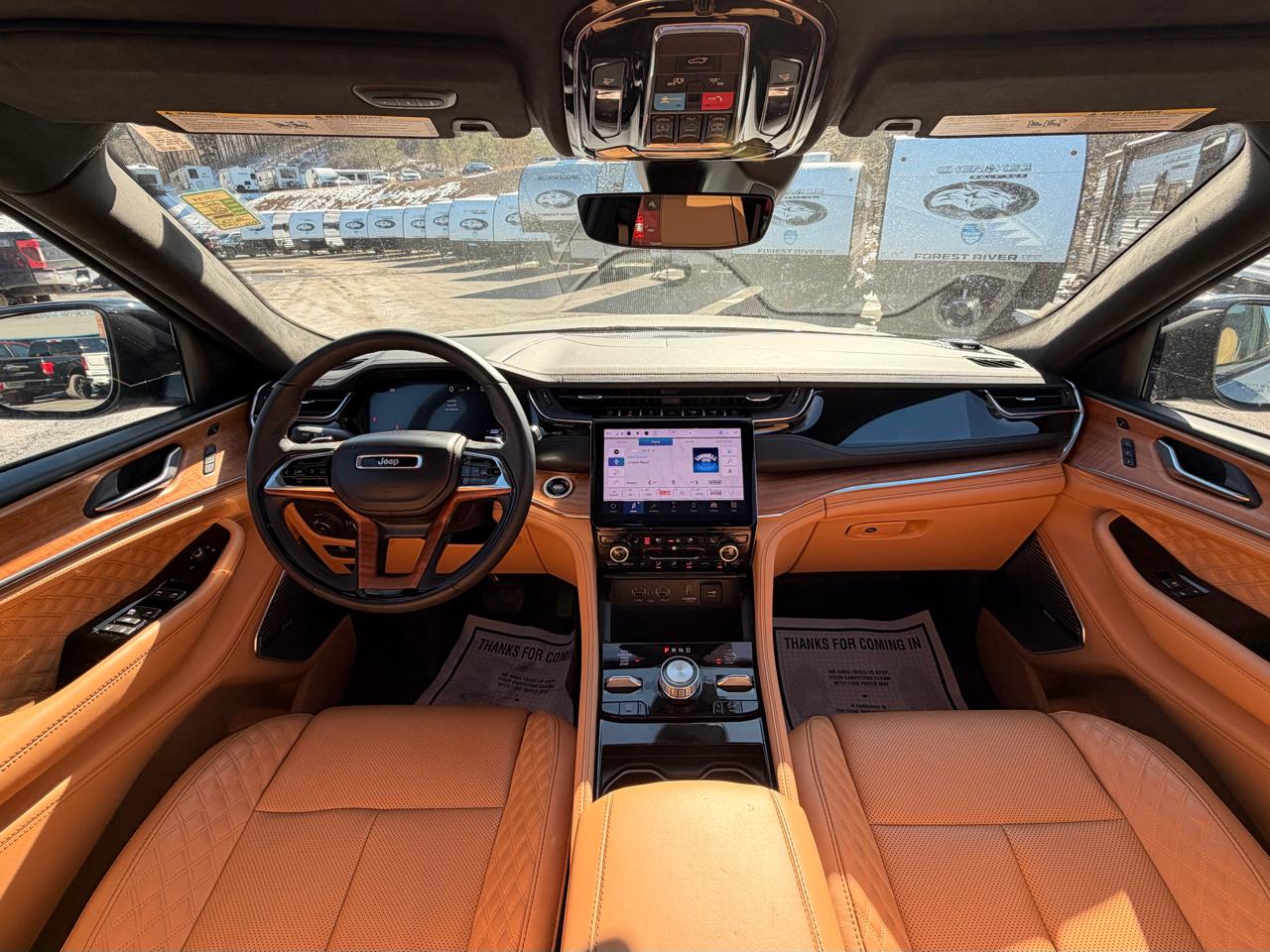 Jeep Grand Cherokee Summit 4WD 2025