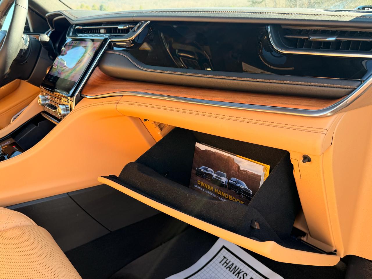 Jeep Grand Cherokee Summit 4WD 2025