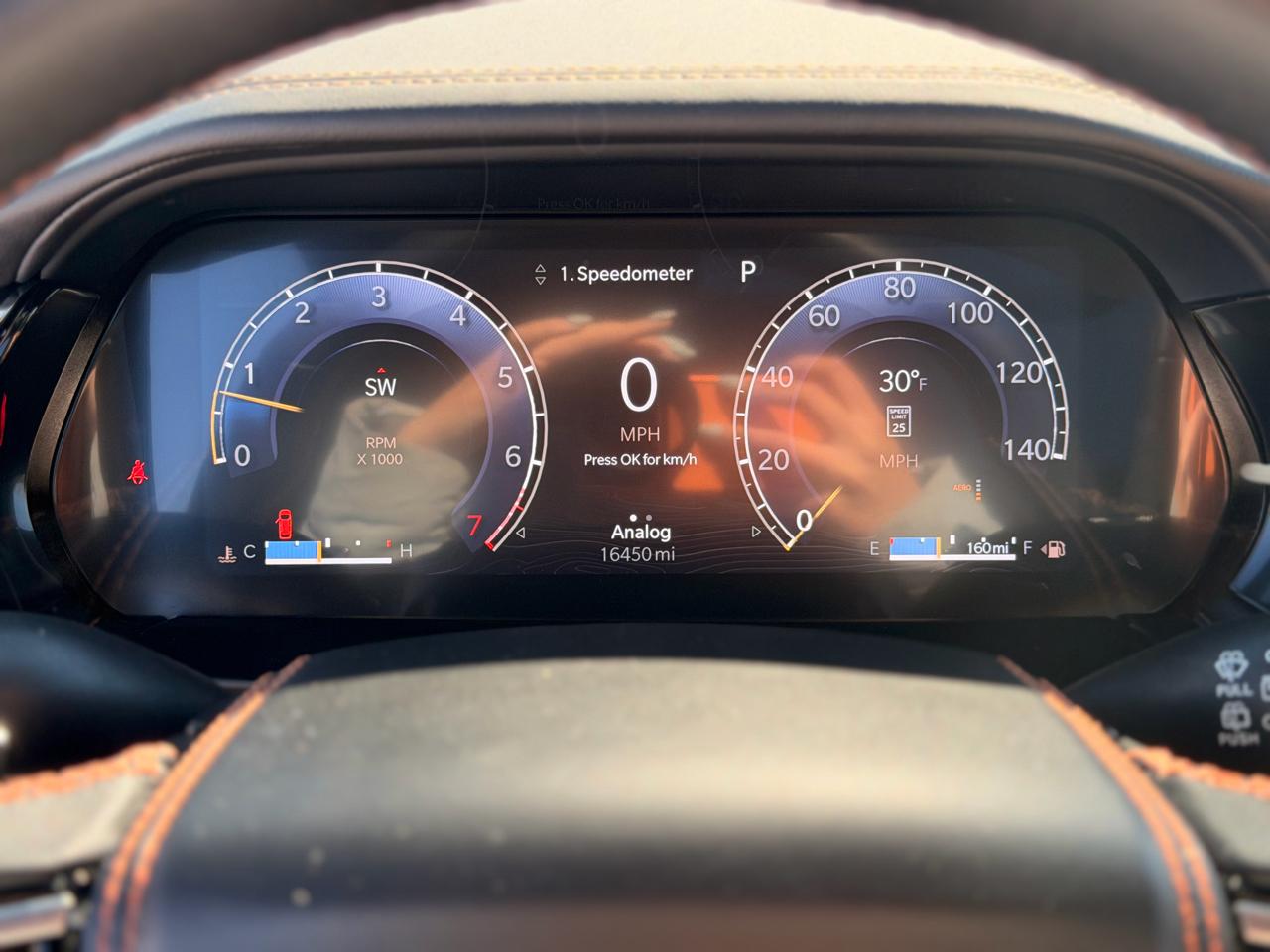 Jeep Grand Cherokee Summit 4WD 2025