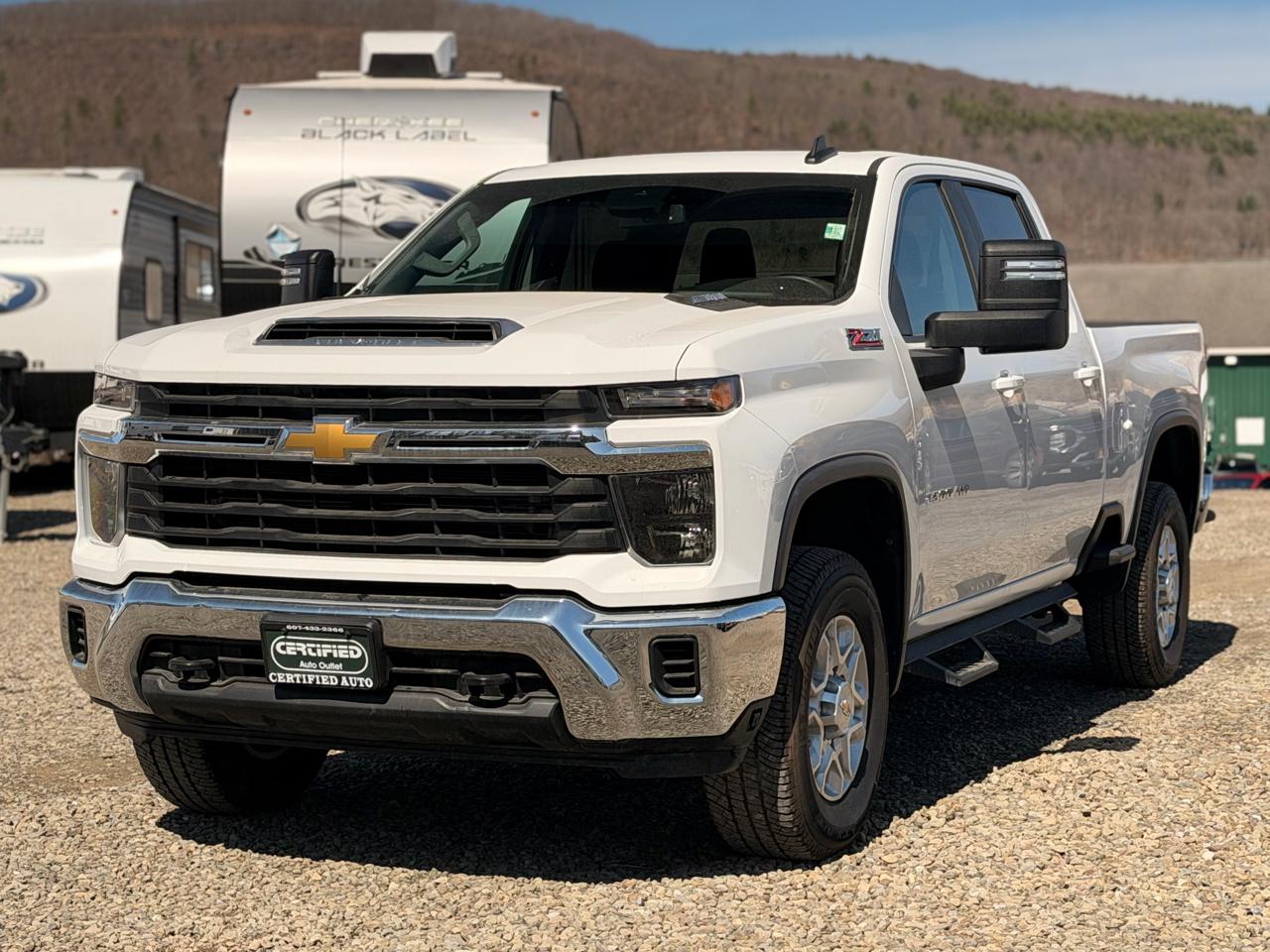 2024 Chevrolet Silverado 2500HD LT Crew Cab Short Box 4WD