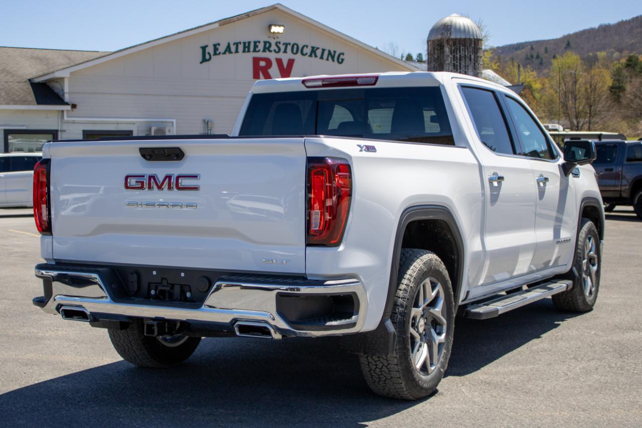 GMC Sierra 1500 SLT Crew Cab 4WD 2024