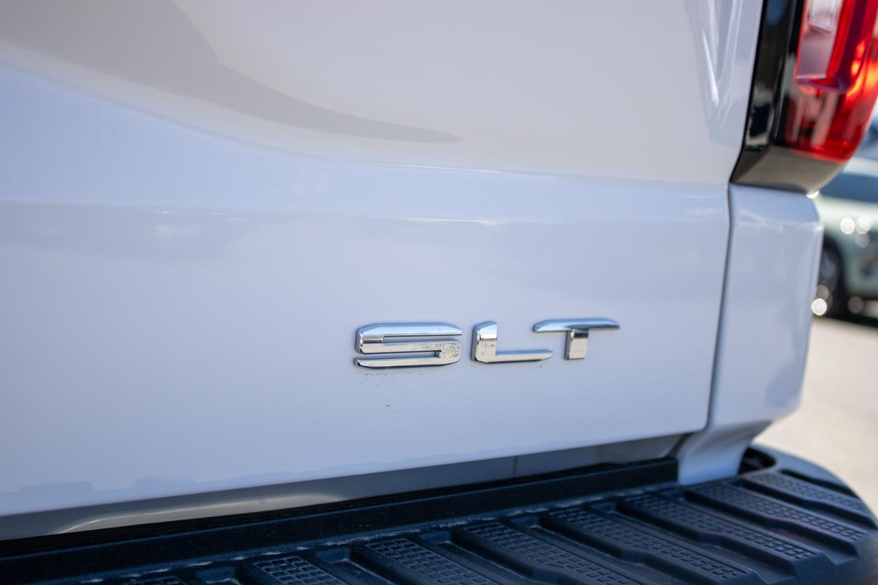 GMC Sierra 1500 SLT Crew Cab 4WD 2024
