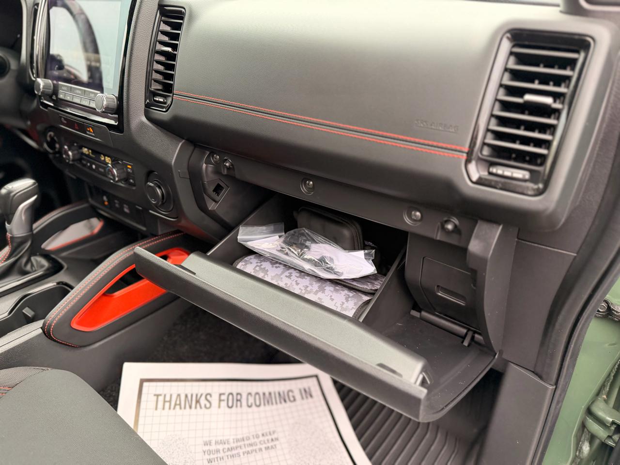 Nissan Frontier PRO-4X Crew Cab 4WD 2024