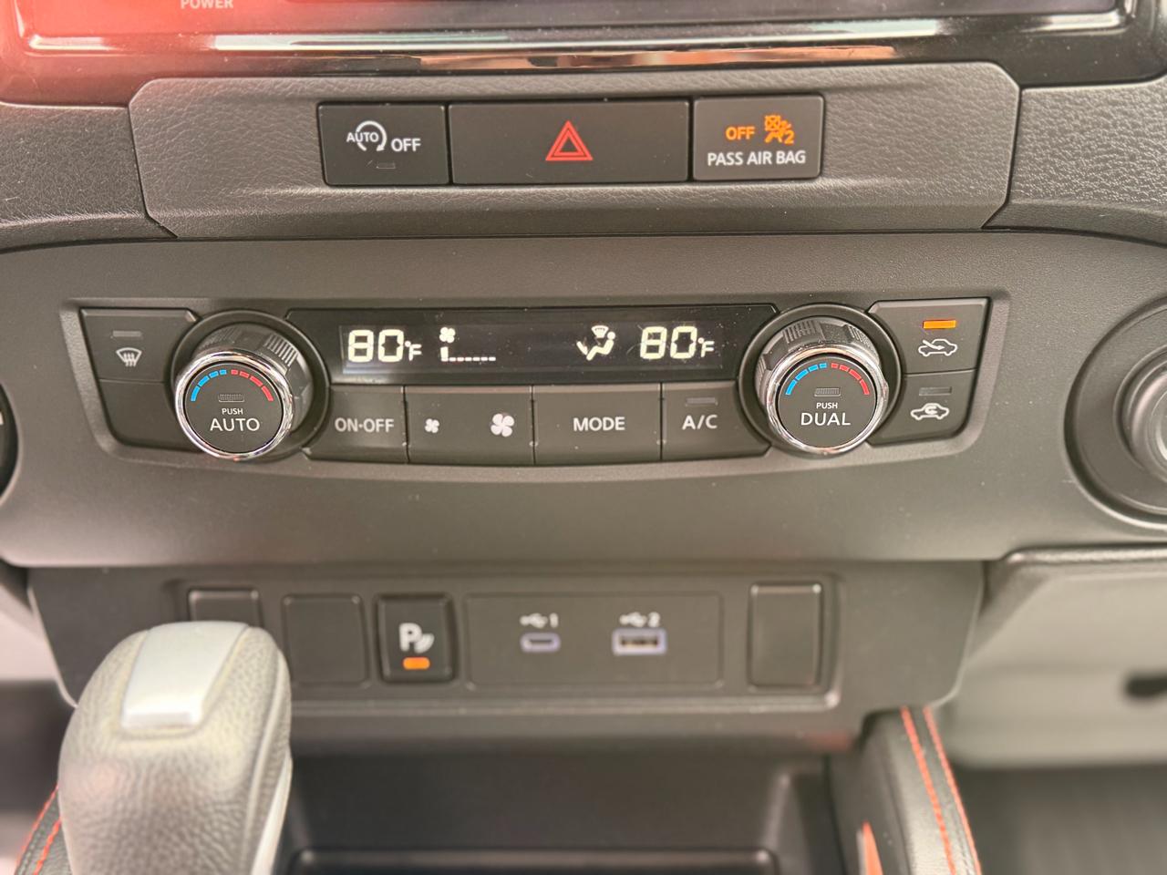 Nissan Frontier PRO-4X Crew Cab 4WD 2024