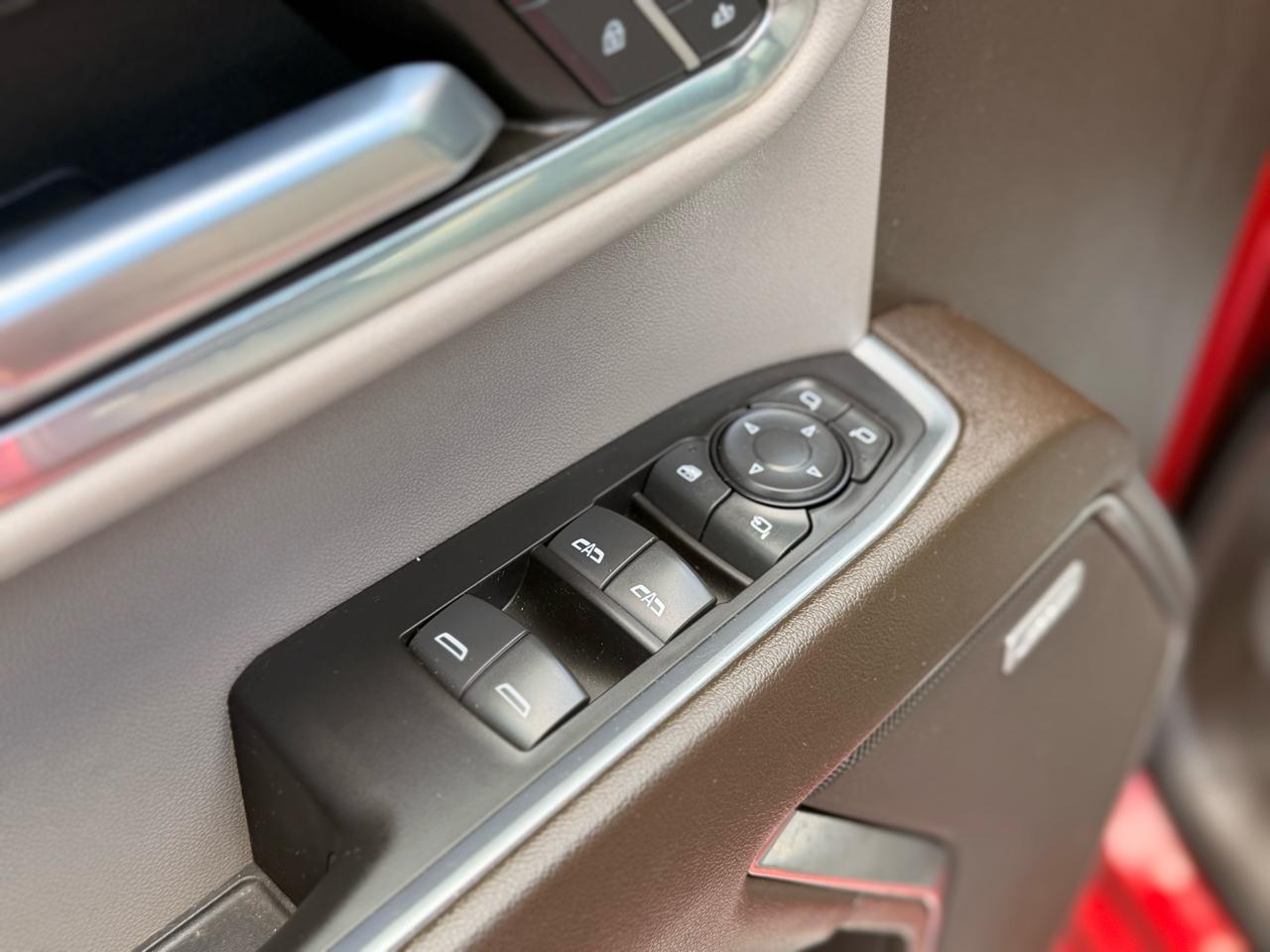 GMC Sierra 1500 SLT Crew Cab 4WD 2023