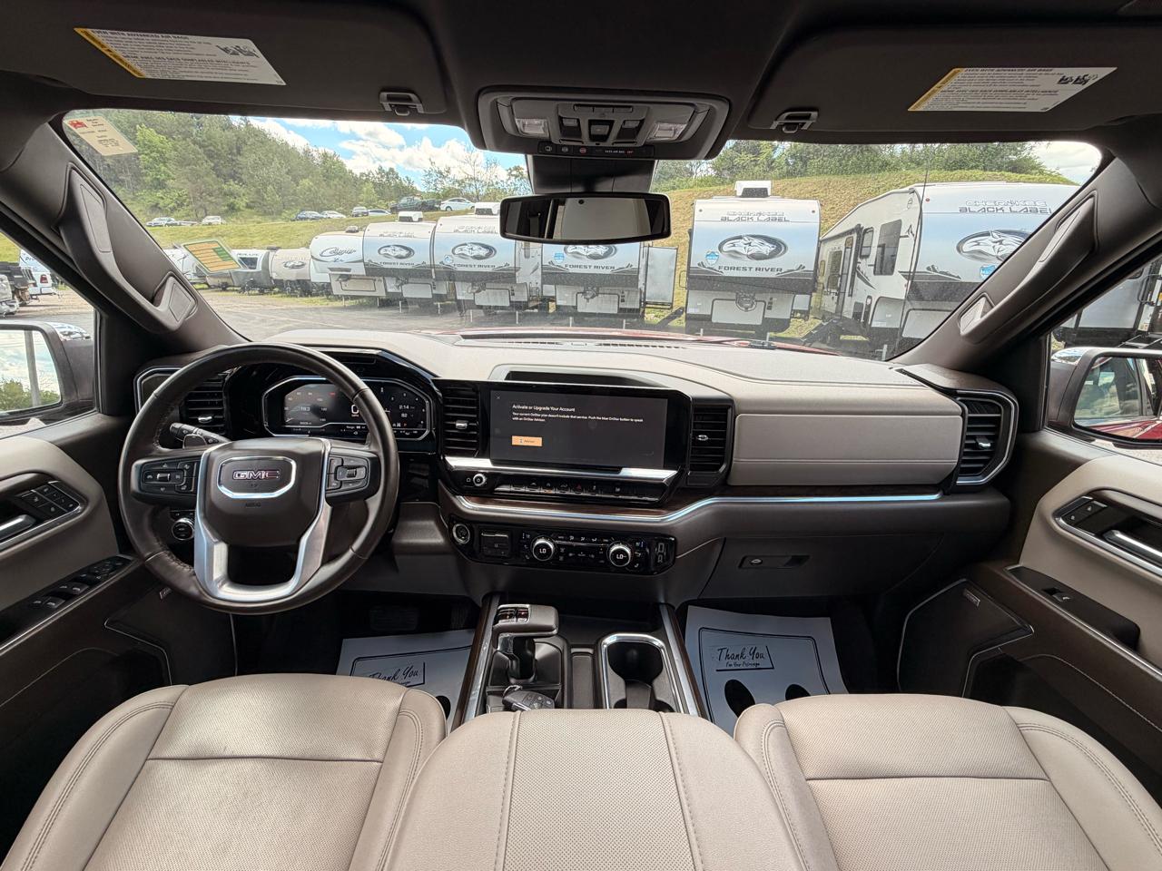 GMC Sierra 1500 SLT Crew Cab 4WD 2023