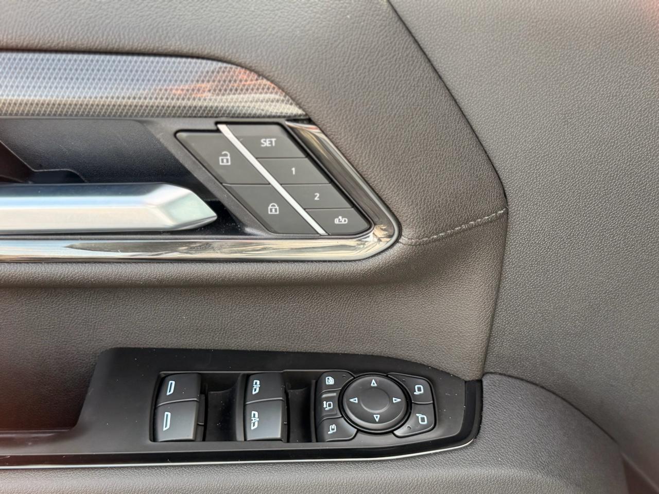 GMC Sierra 2500HD AT4 Crew Cab 4WD 2025