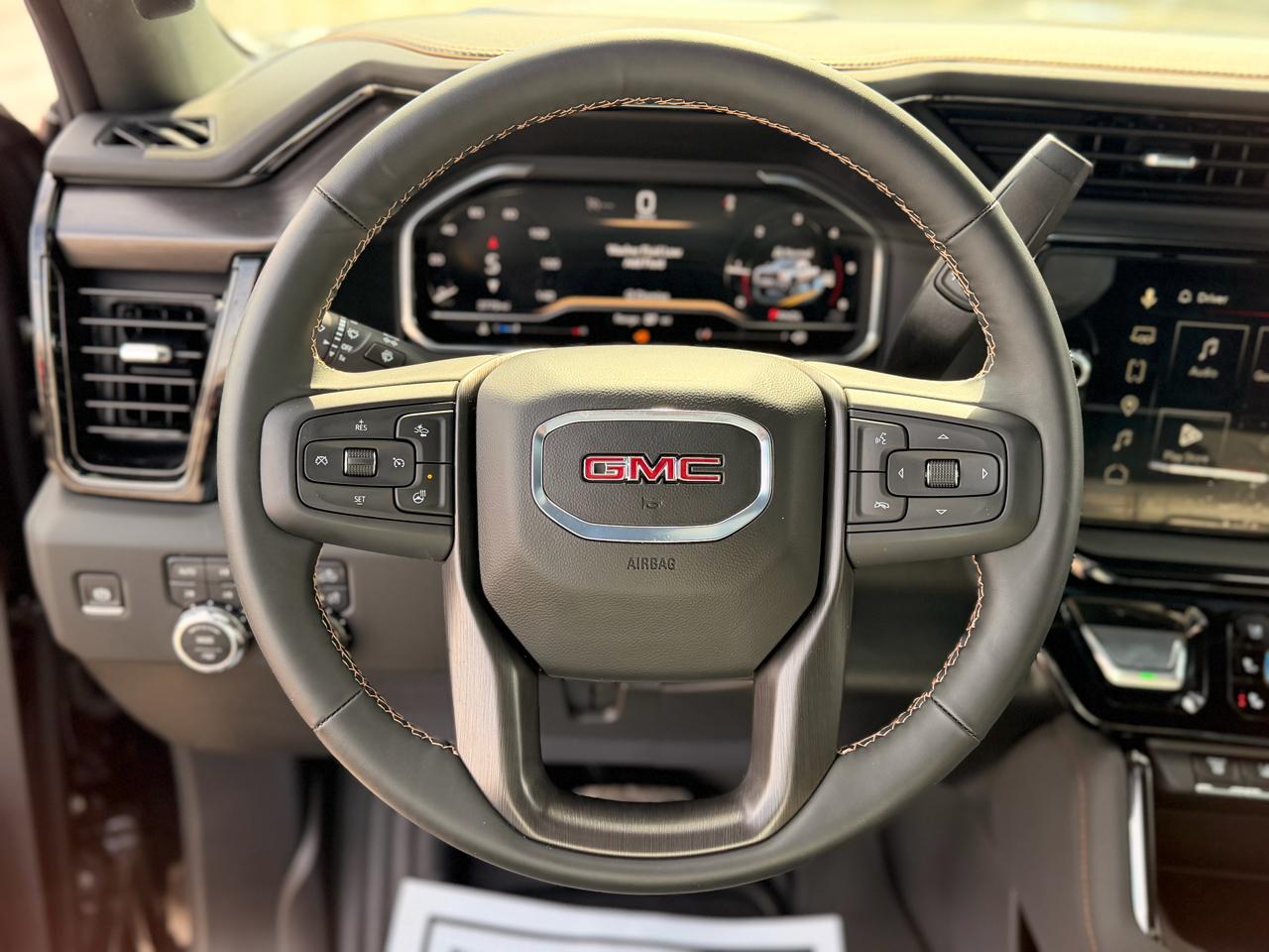 GMC Sierra 2500HD AT4 Crew Cab 4WD 2025