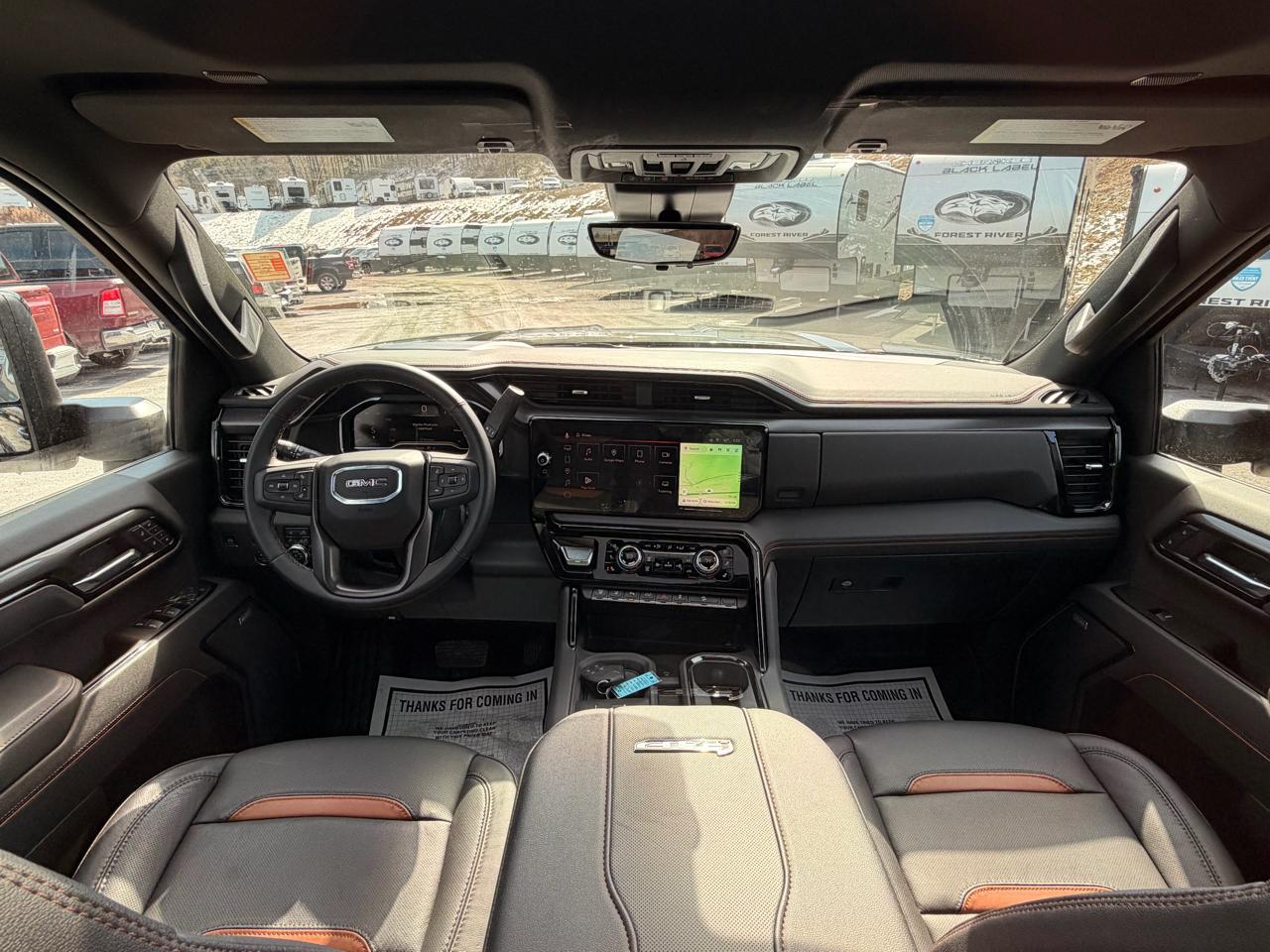 GMC Sierra 2500HD AT4 Crew Cab 4WD 2025