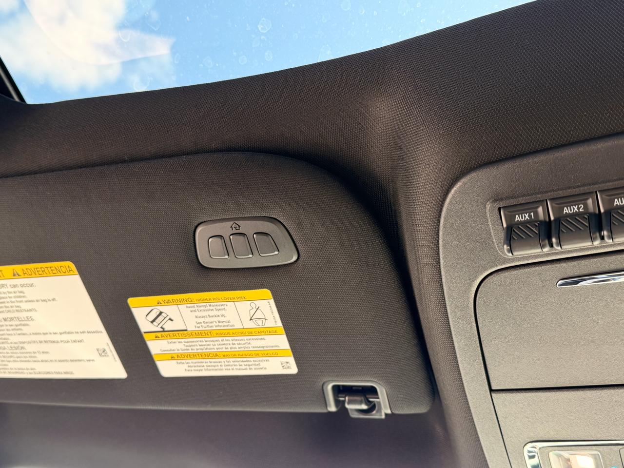 Ford F-250 SD Platinum Crew Cab 4WD 2025