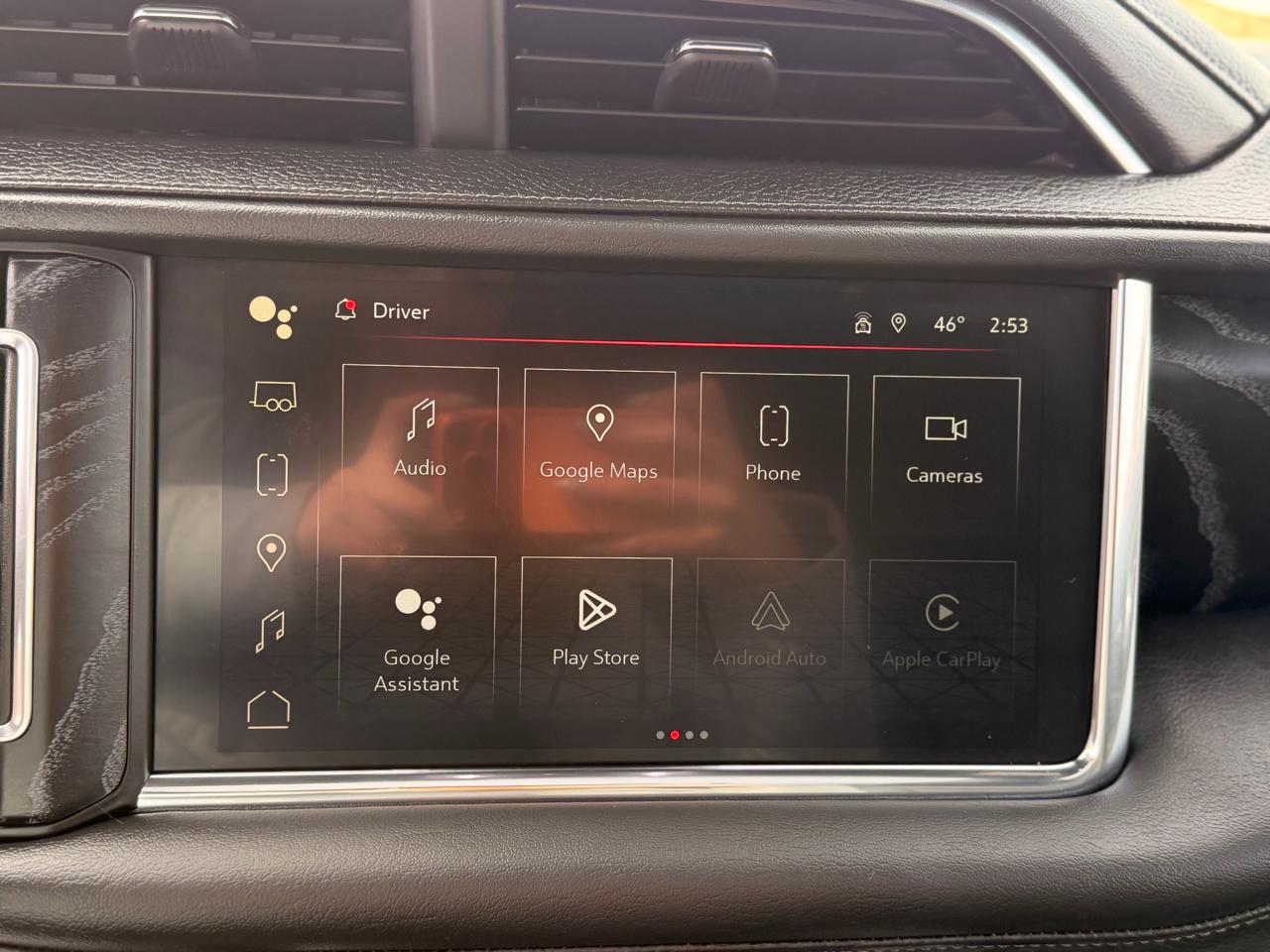 GMC Yukon XL Denali 4WD 2024