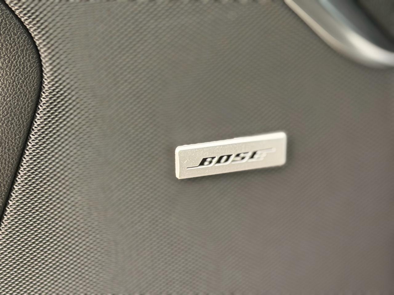 GMC Yukon XL Denali 4WD 2024