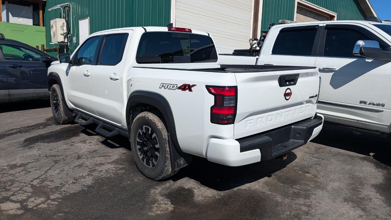 Nissan Frontier PRO-4X Crew Cab 4WD 2024