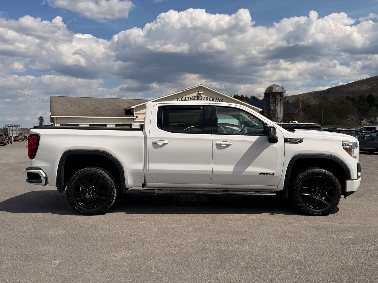 GMC Sierra 1500 AT4 Crew Cab 4WD 2019