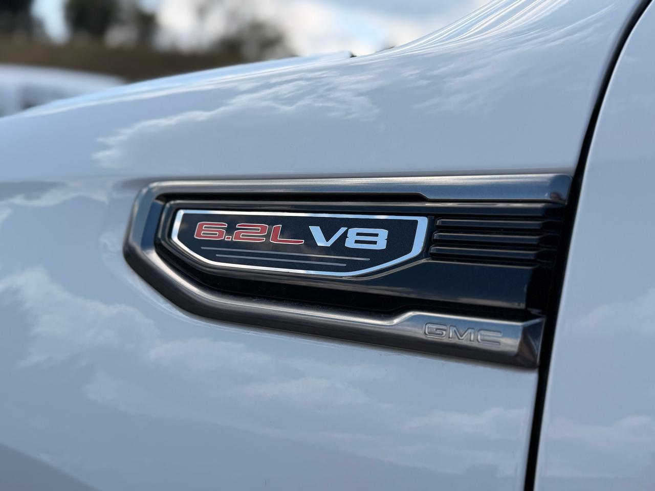 GMC Sierra 1500 AT4 Crew Cab 4WD 2019
