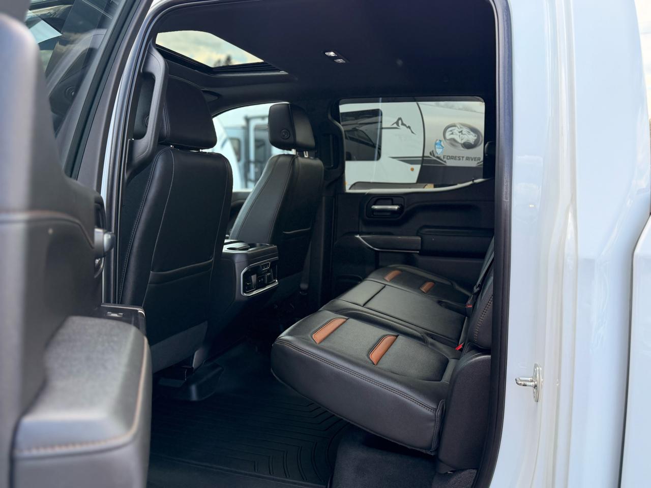 GMC Sierra 1500 AT4 Crew Cab 4WD 2019