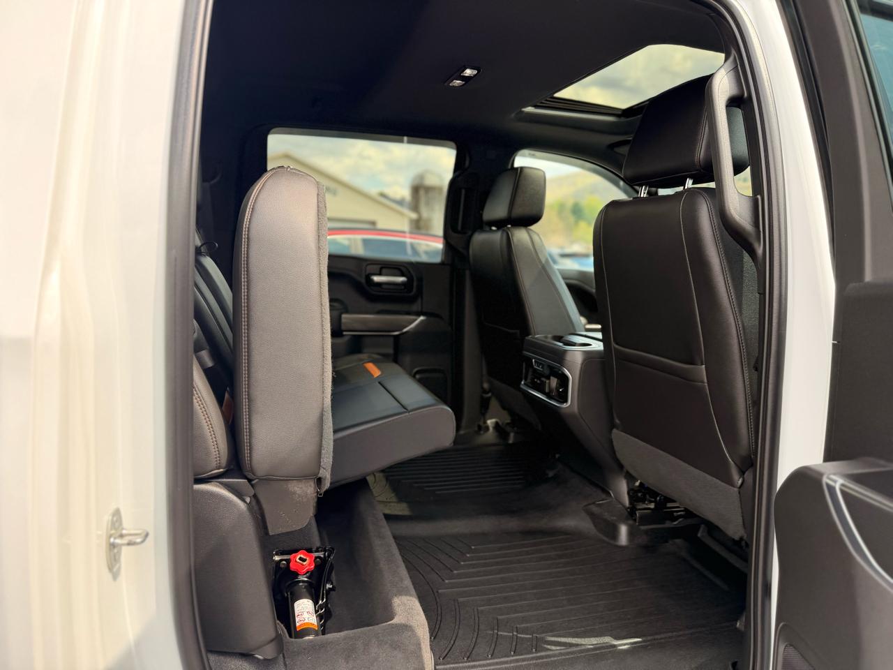 GMC Sierra 1500 AT4 Crew Cab 4WD 2019
