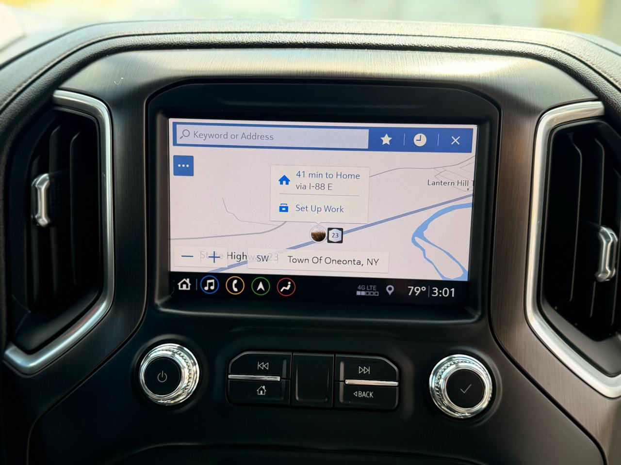 GMC Sierra 1500 AT4 Crew Cab 4WD 2019