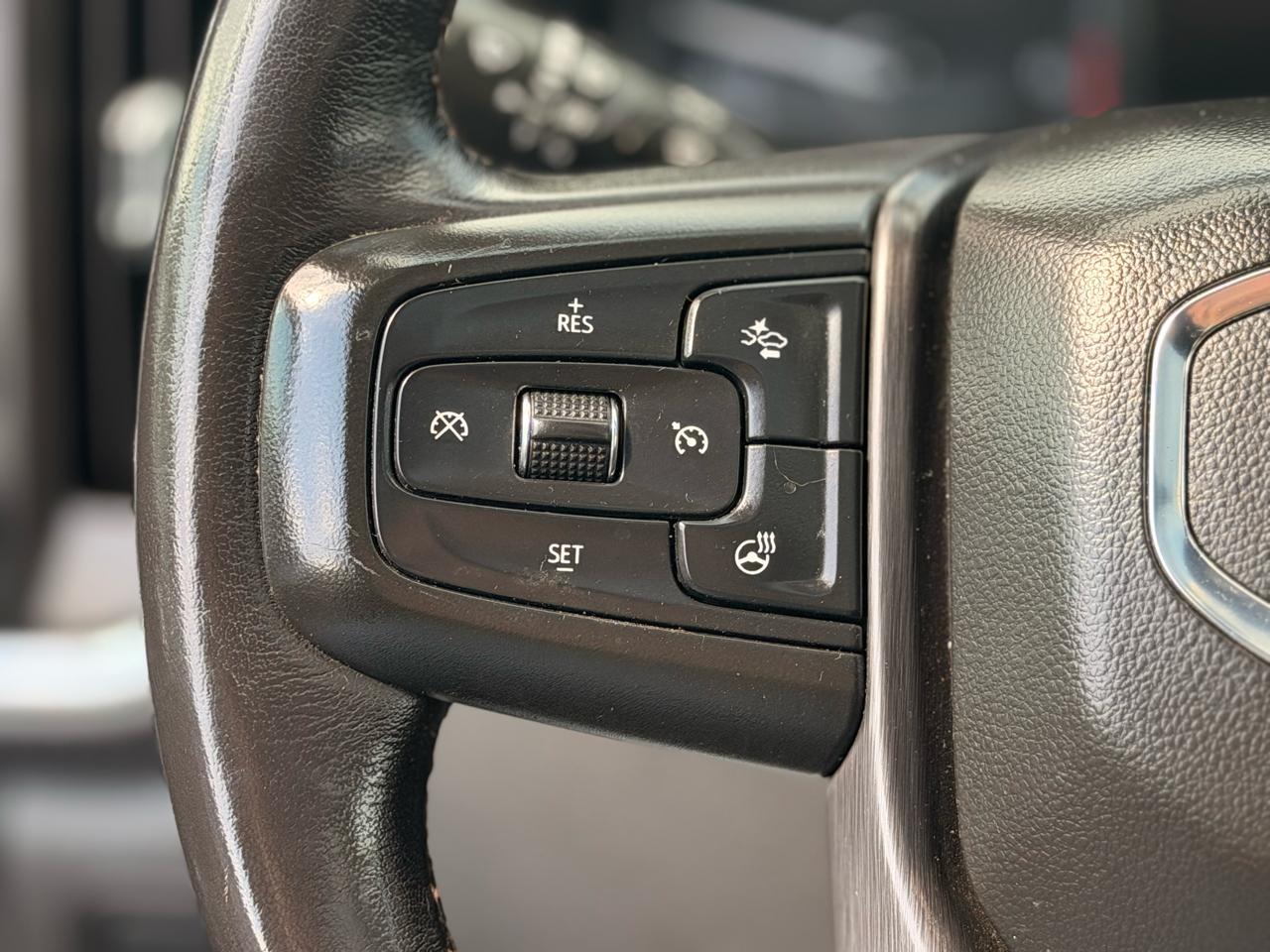 GMC Sierra 1500 AT4 Crew Cab 4WD 2019