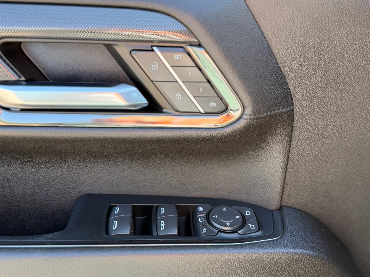 GMC Sierra 2500HD AT4 Crew Cab 4WD 2024