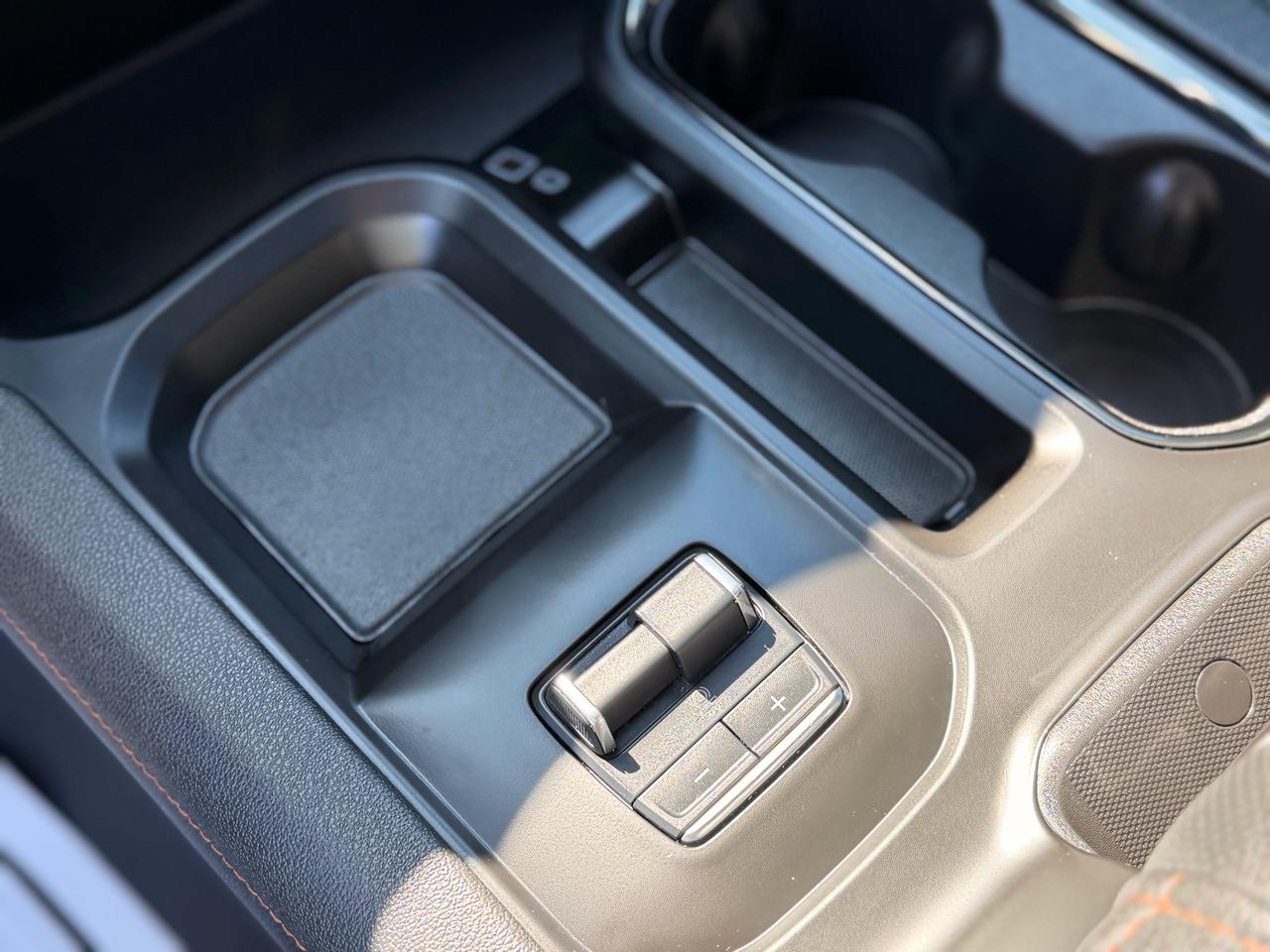 GMC Sierra 2500HD AT4 Crew Cab 4WD 2024