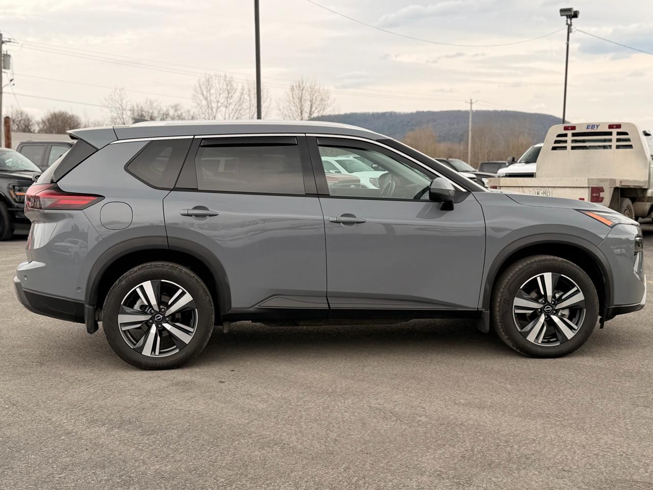 Nissan Rogue SL AWD 2024