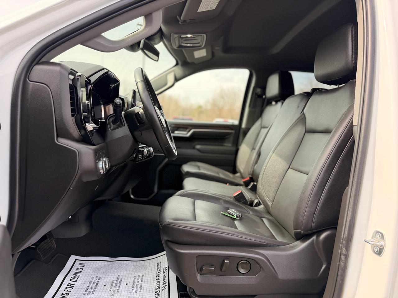 GMC Sierra 1500 SLT Crew Cab 4WD 2026