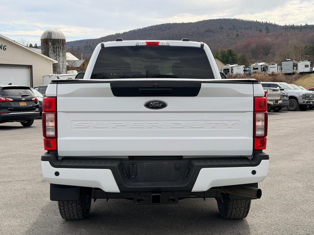Ford F-250 SD XLT Crew Cab 4WD 2022