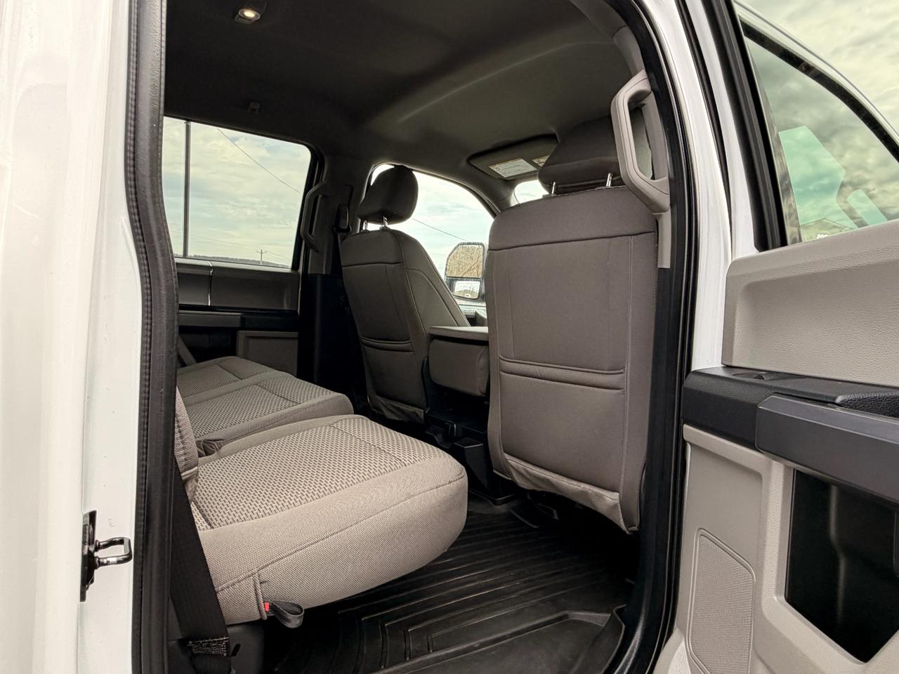 Ford F-250 SD XLT Crew Cab 4WD 2022