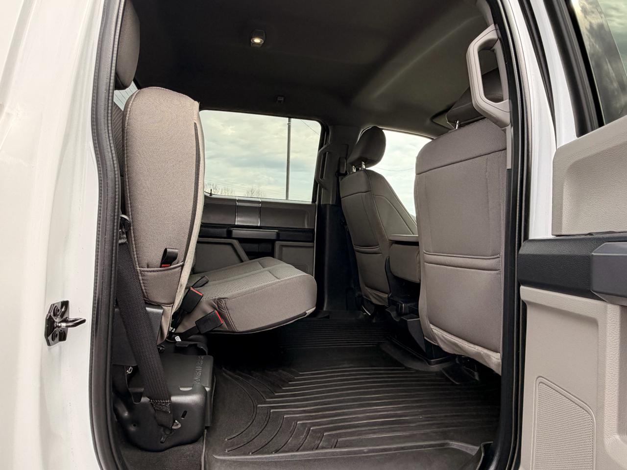 Ford F-250 SD XLT Crew Cab 4WD 2022