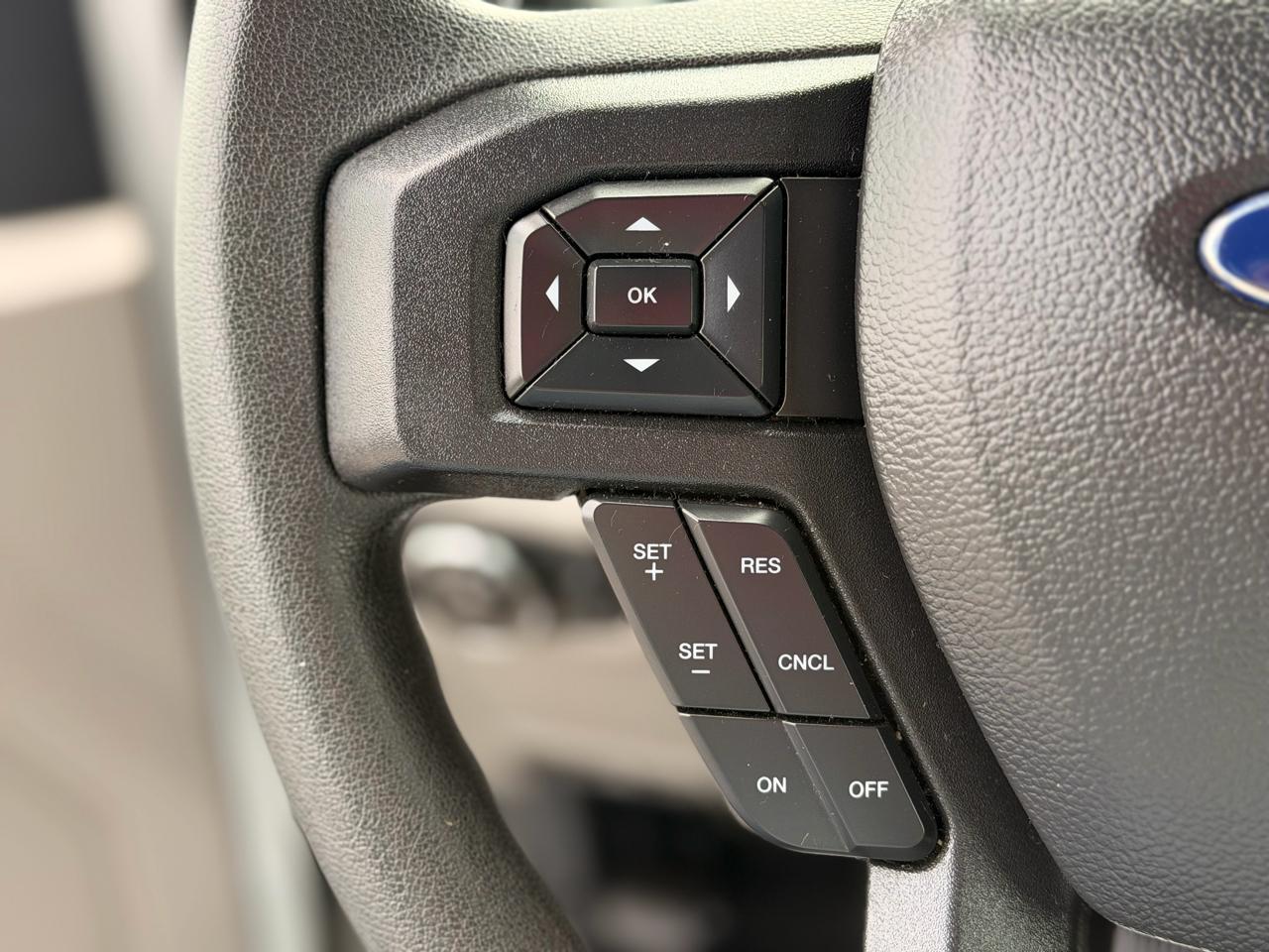 Ford F-250 SD XLT Crew Cab 4WD 2022