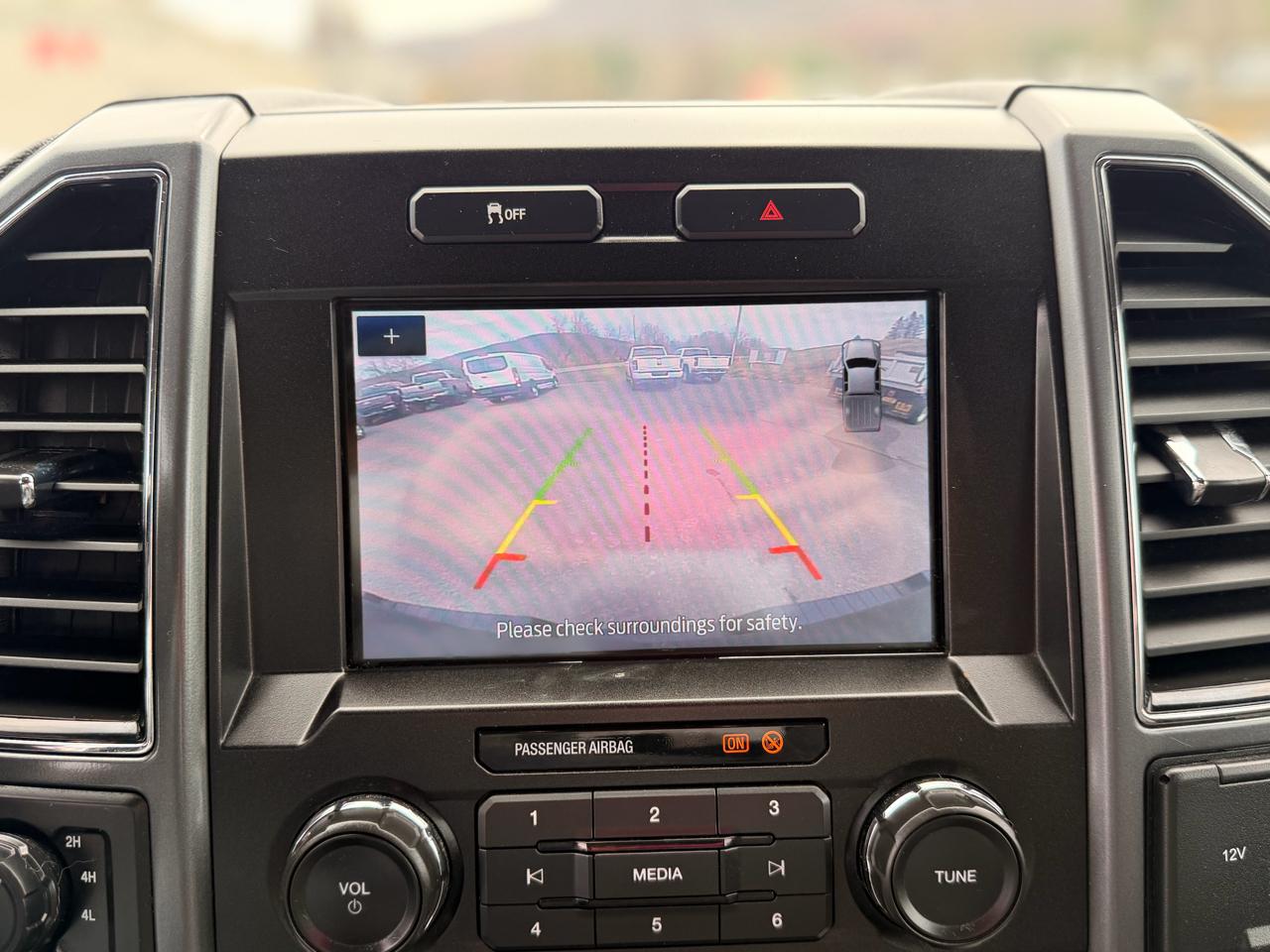 Ford F-250 SD XLT Crew Cab 4WD 2022