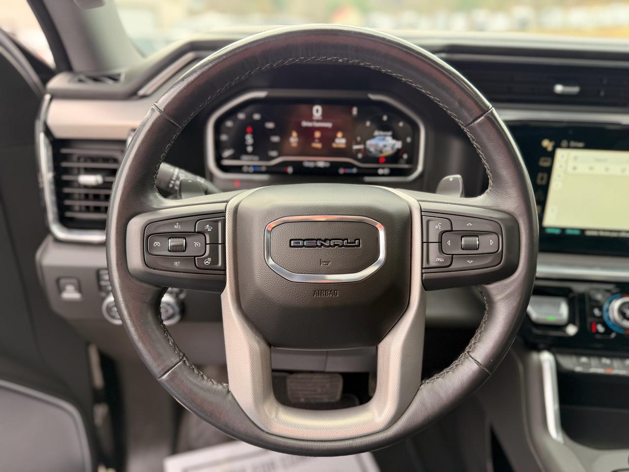 GMC Sierra 1500 Denali Crew Cab 4WD 2023