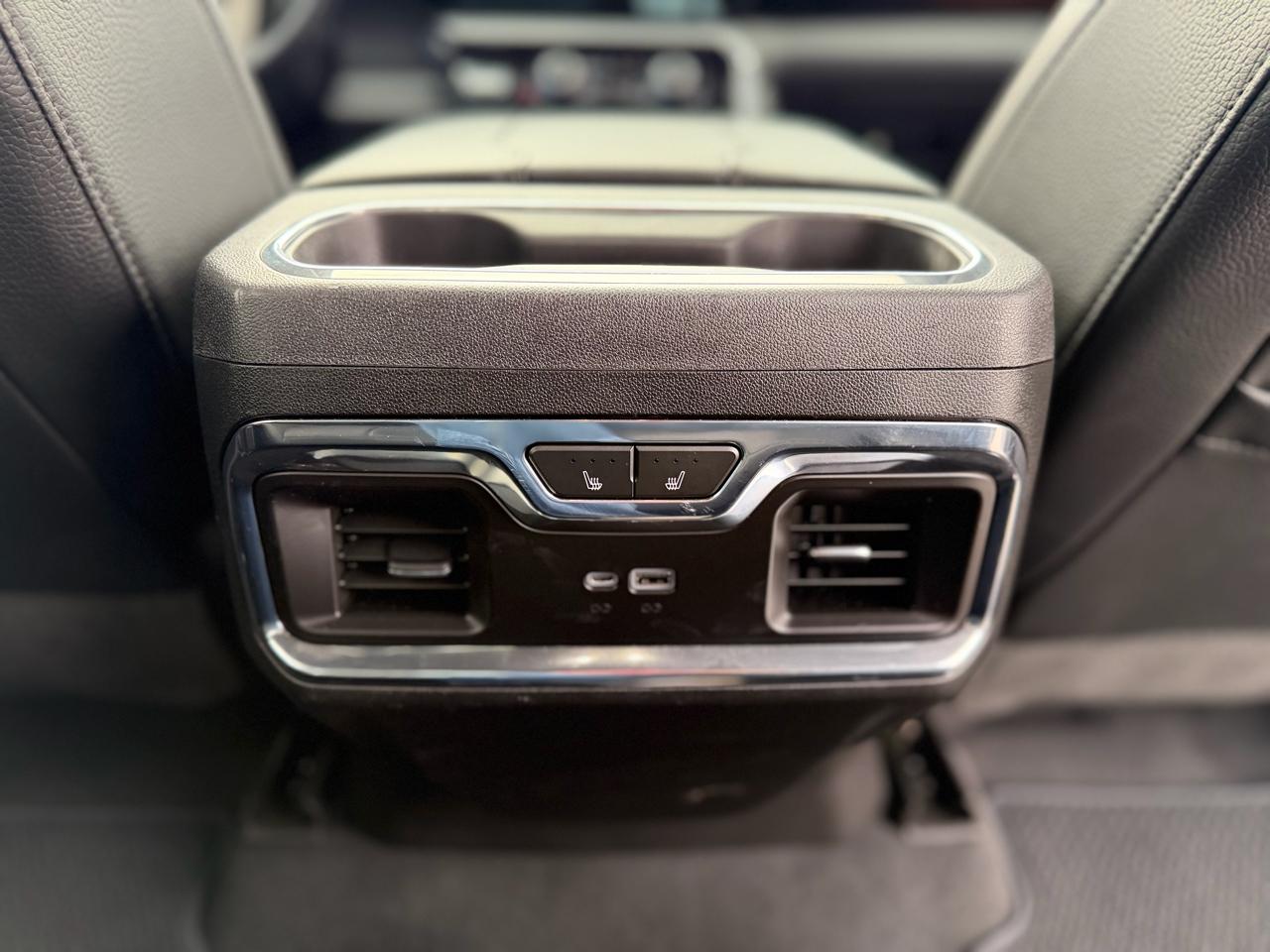 GMC Sierra 1500 Denali Crew Cab 4WD 2023