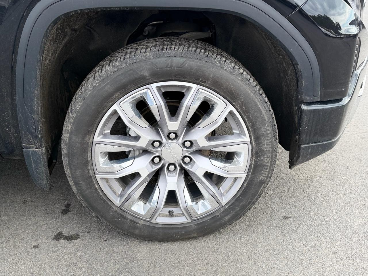 GMC Sierra 1500 Denali Crew Cab 4WD 2023