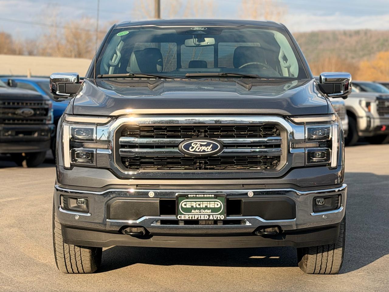 Ford F-150 Lariat SuperCrew 4WD 2025