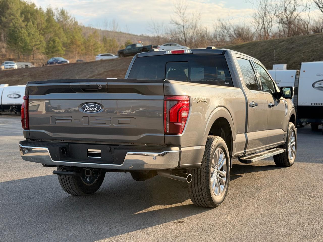 Ford F-150 Lariat SuperCrew 4WD 2025
