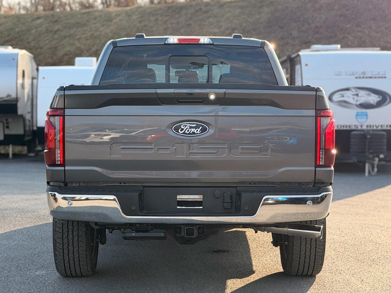 Ford F-150 Lariat SuperCrew 4WD 2025