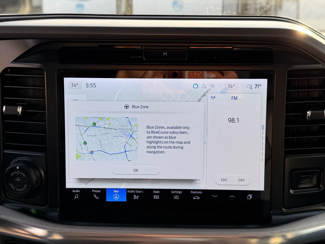 Ford F-150 Lariat SuperCrew 4WD 2025