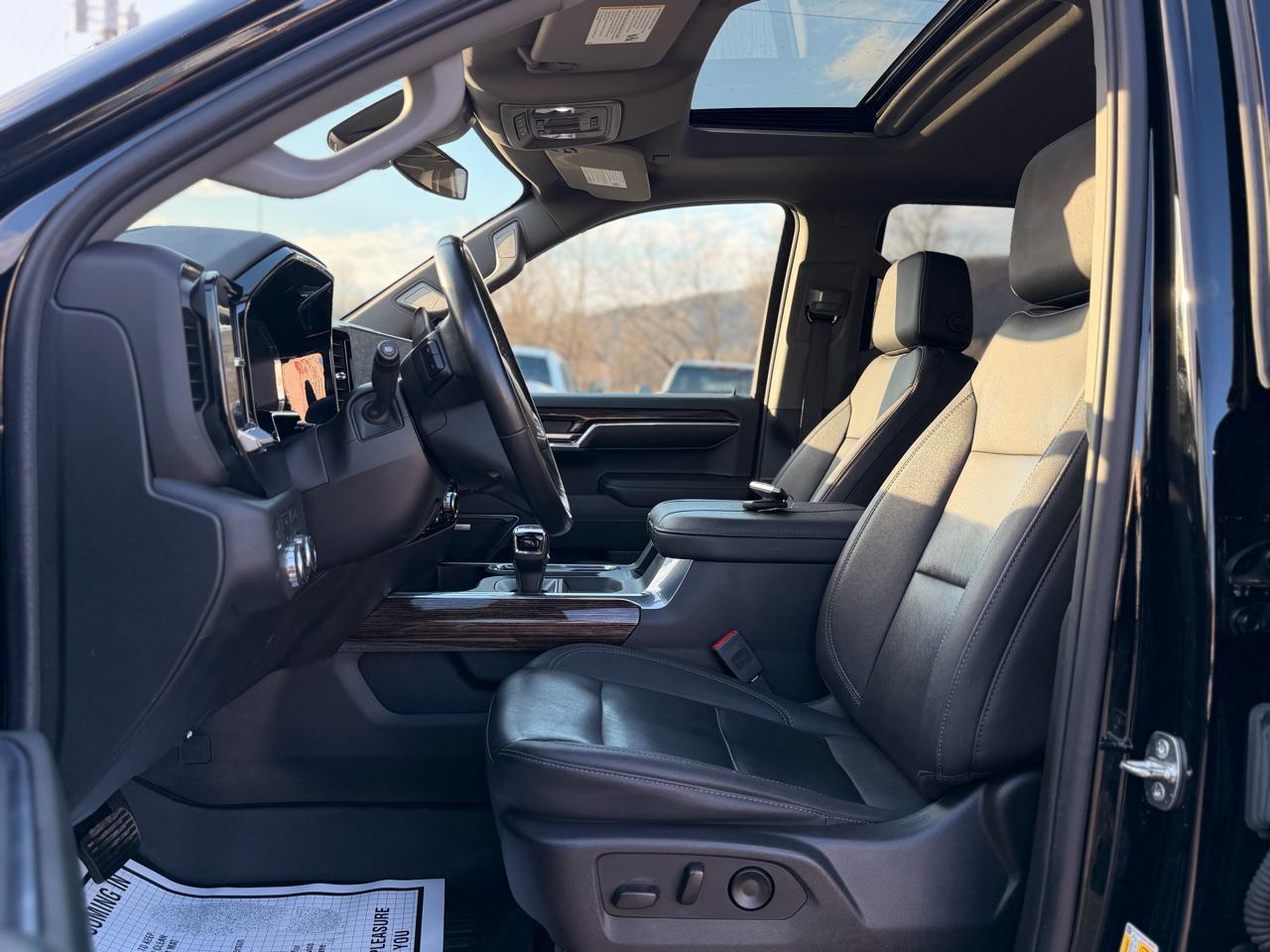 GMC Sierra 1500 Elevation Crew Cab 4WD 2024