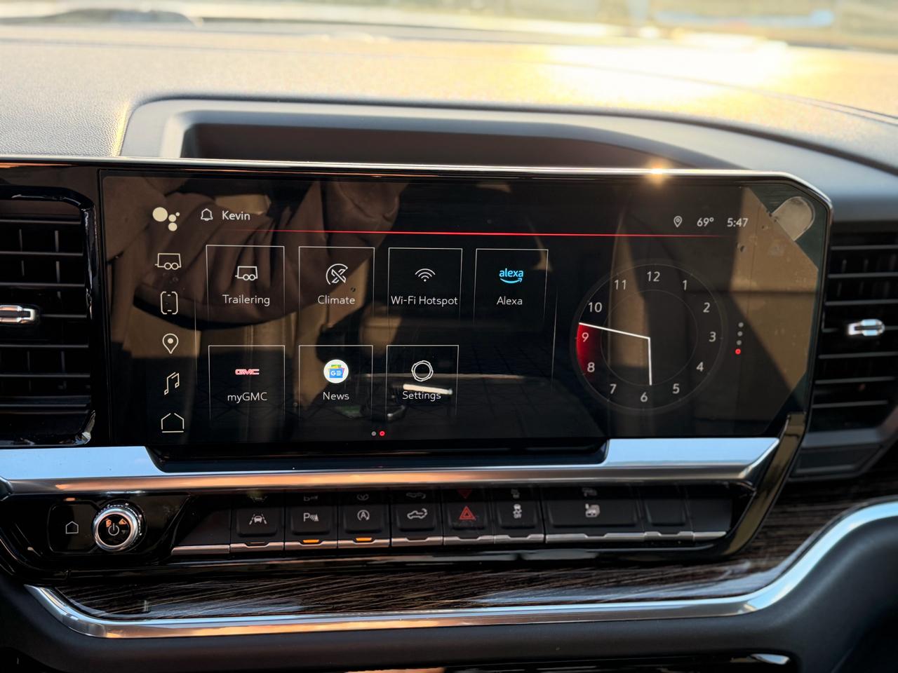 GMC Sierra 1500 Elevation Crew Cab 4WD 2024