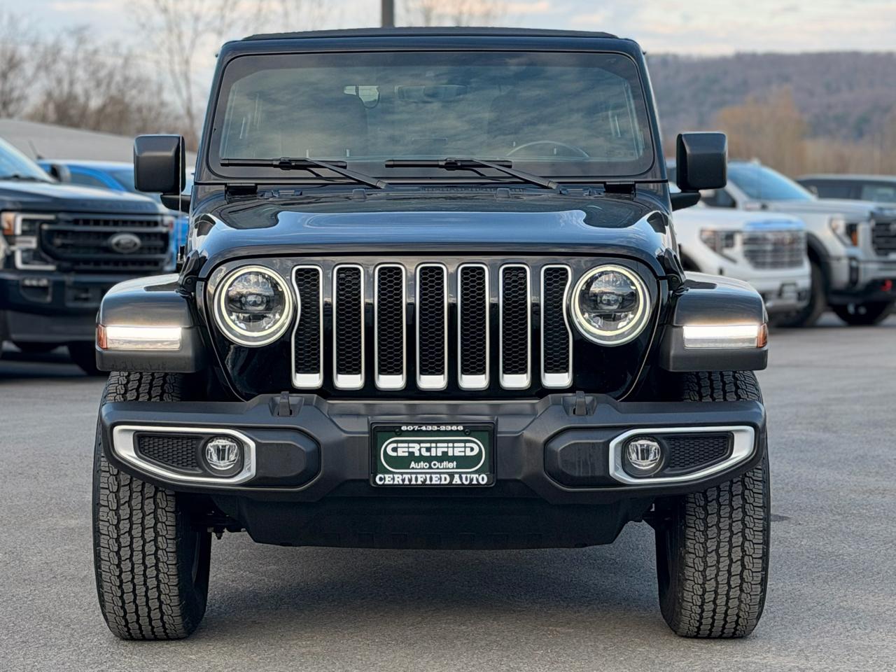 Jeep Wrangler Unlimited Sahara 2023
