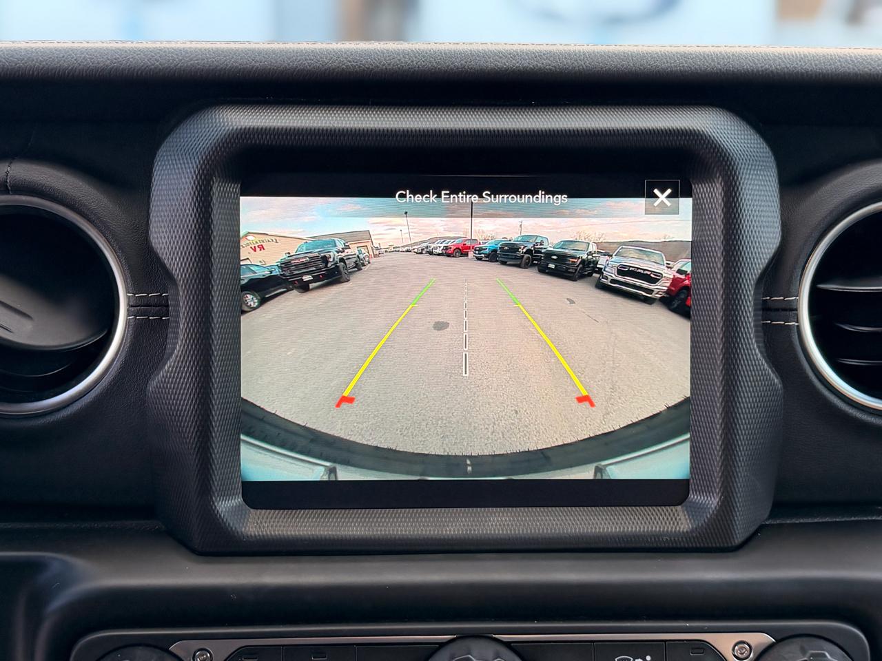 Jeep Wrangler Unlimited Sahara 2023