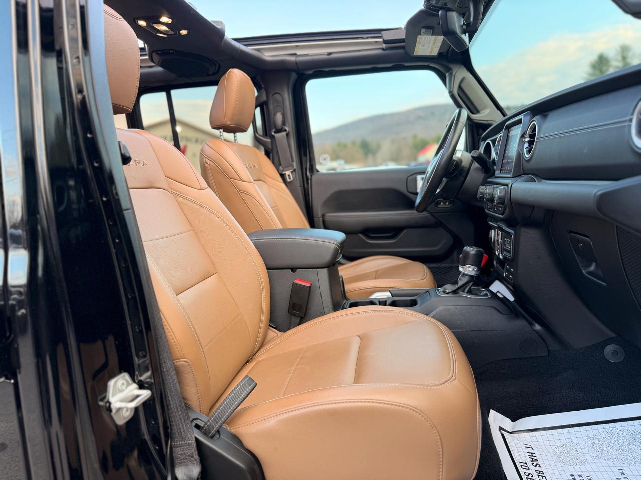 Jeep Wrangler Unlimited Sahara 2023