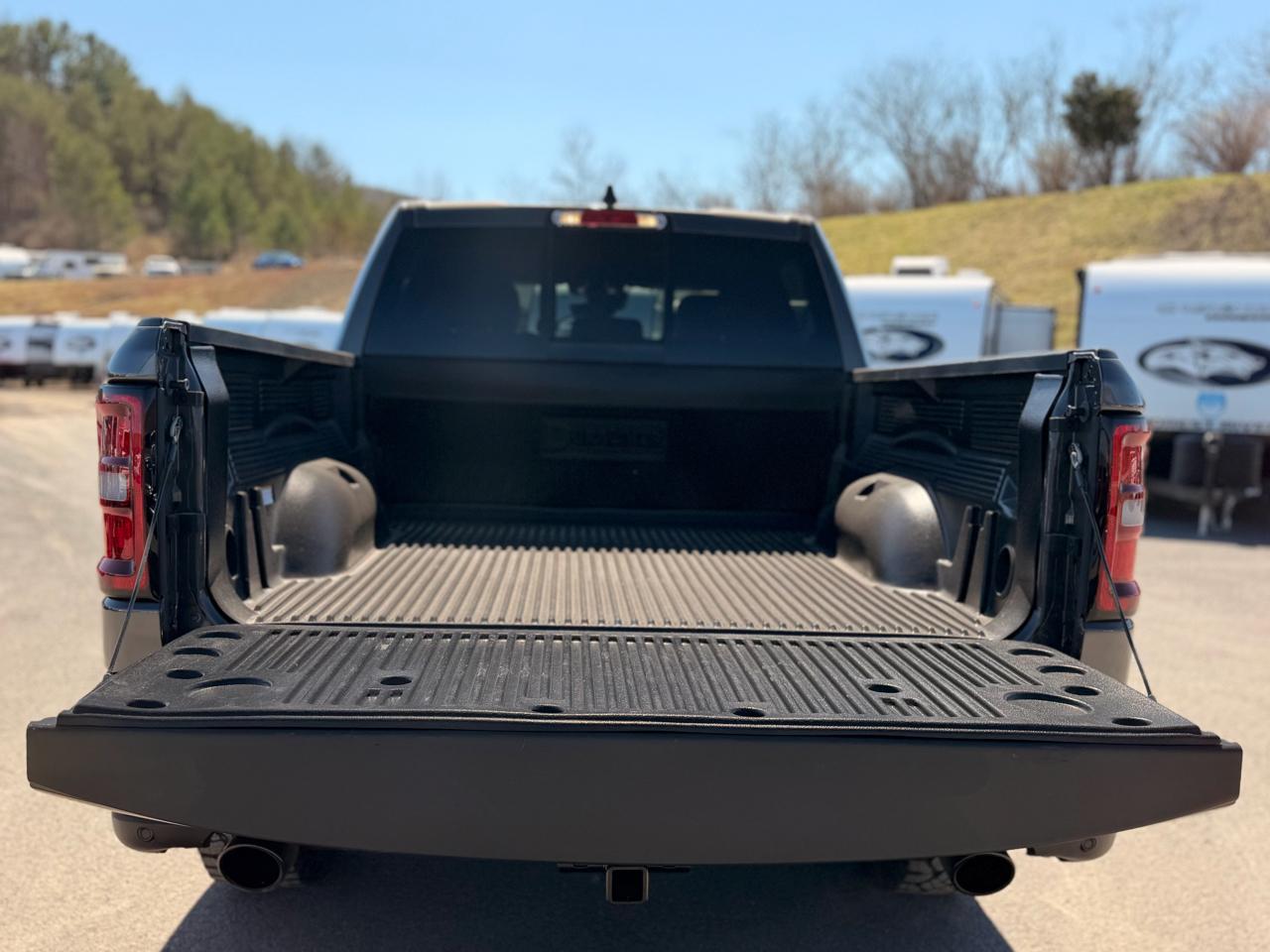 RAM 1500 Rebel Crew Cab SB 4WD 2026